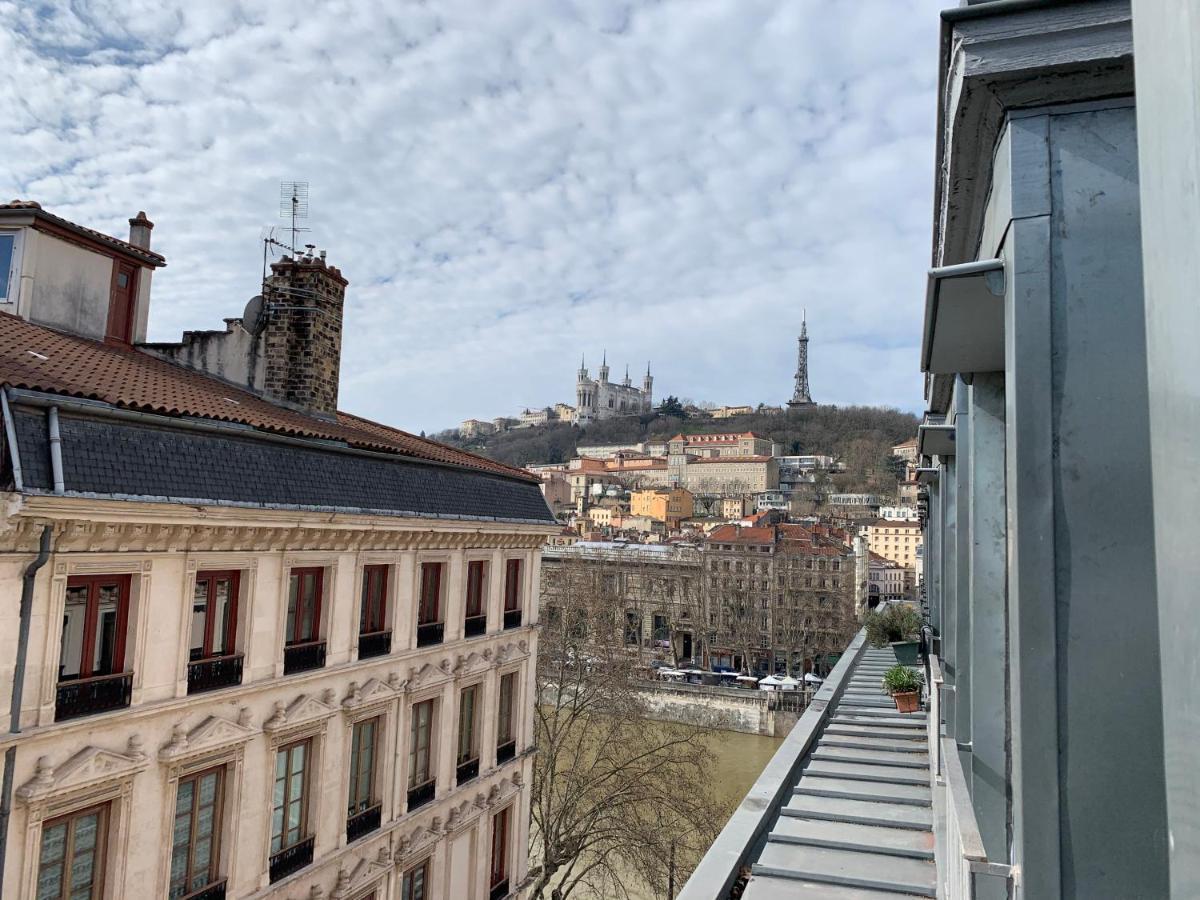 Celect'In Lyon Suites Climatisees Skyview Buitenkant foto