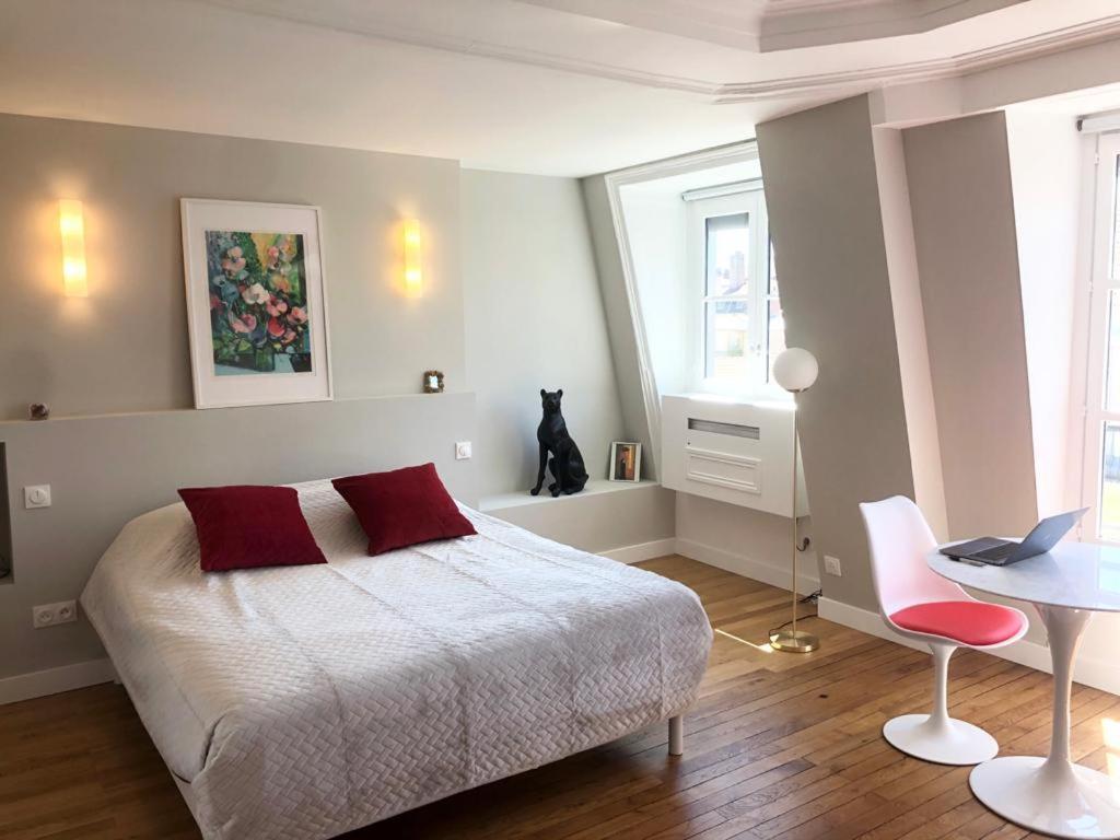 Celect'In Lyon Suites Climatisees Skyview Buitenkant foto